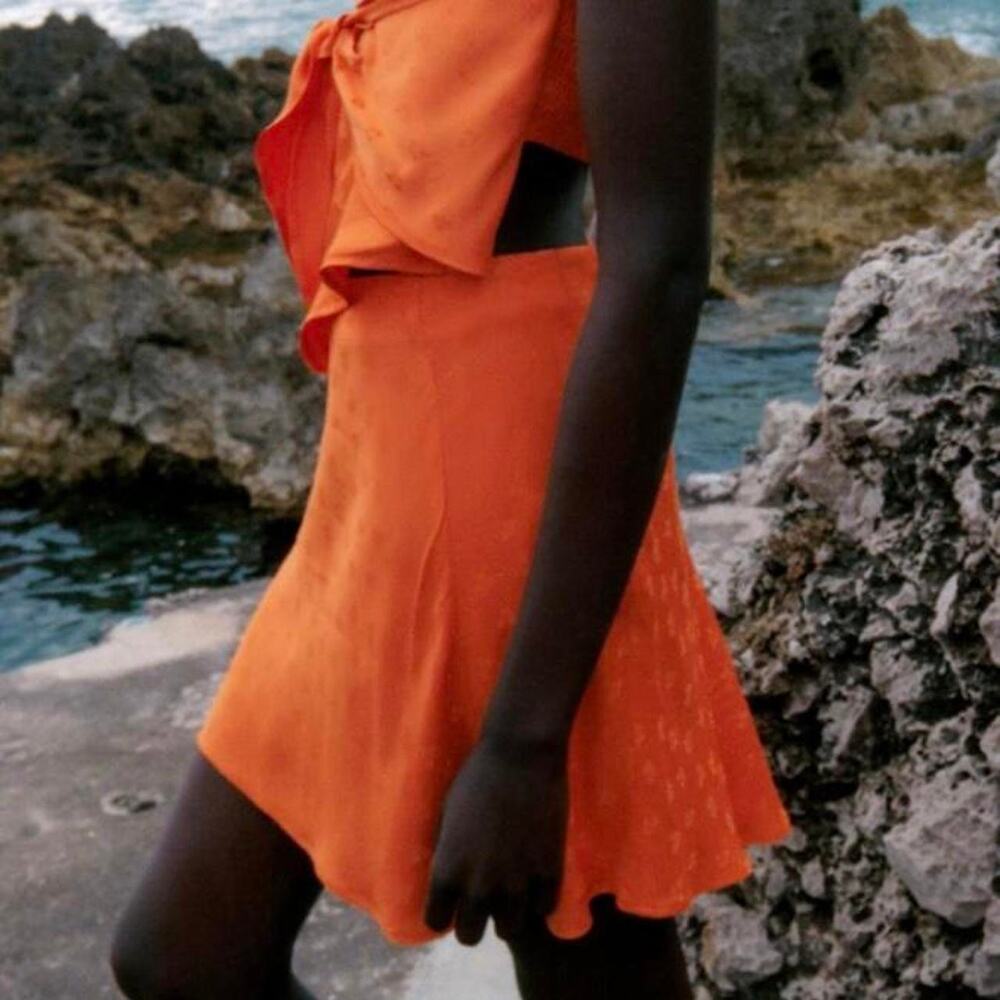 Zara Orange Silky Jacquard Mini Skirt XS Side Slit Bright Y2K Party Going Out